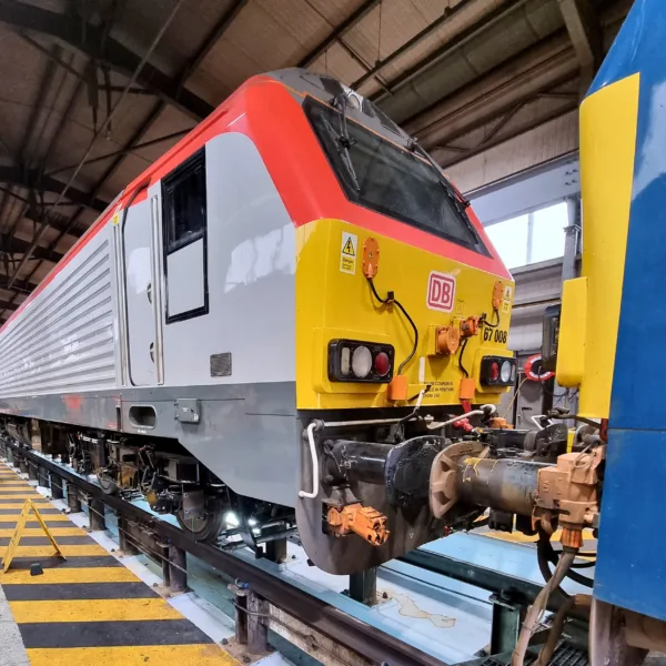 Locomotora Class 67 siendo pesada de forma estática