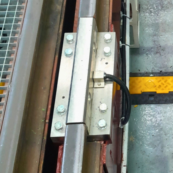 Sistema TrackCell™ instalado en infraestructura ferroviaria existente Sistema TrackCell™ instalado en infraestructura ferroviaria existente
